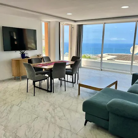 Bella Vista- Luxury Ocean & Mountain Views Vila