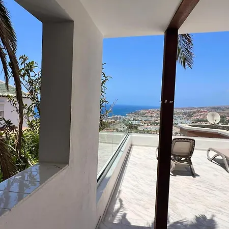 Bella Vista- Luxury Ocean & Mountain Views Vila